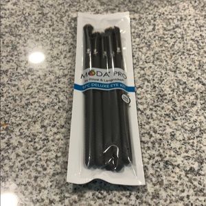 moda pro Makeup - BRAND NEW MODA Pro makeup brushes moda pro Makeup - BRAND NEW MODA Pro makeup brushes